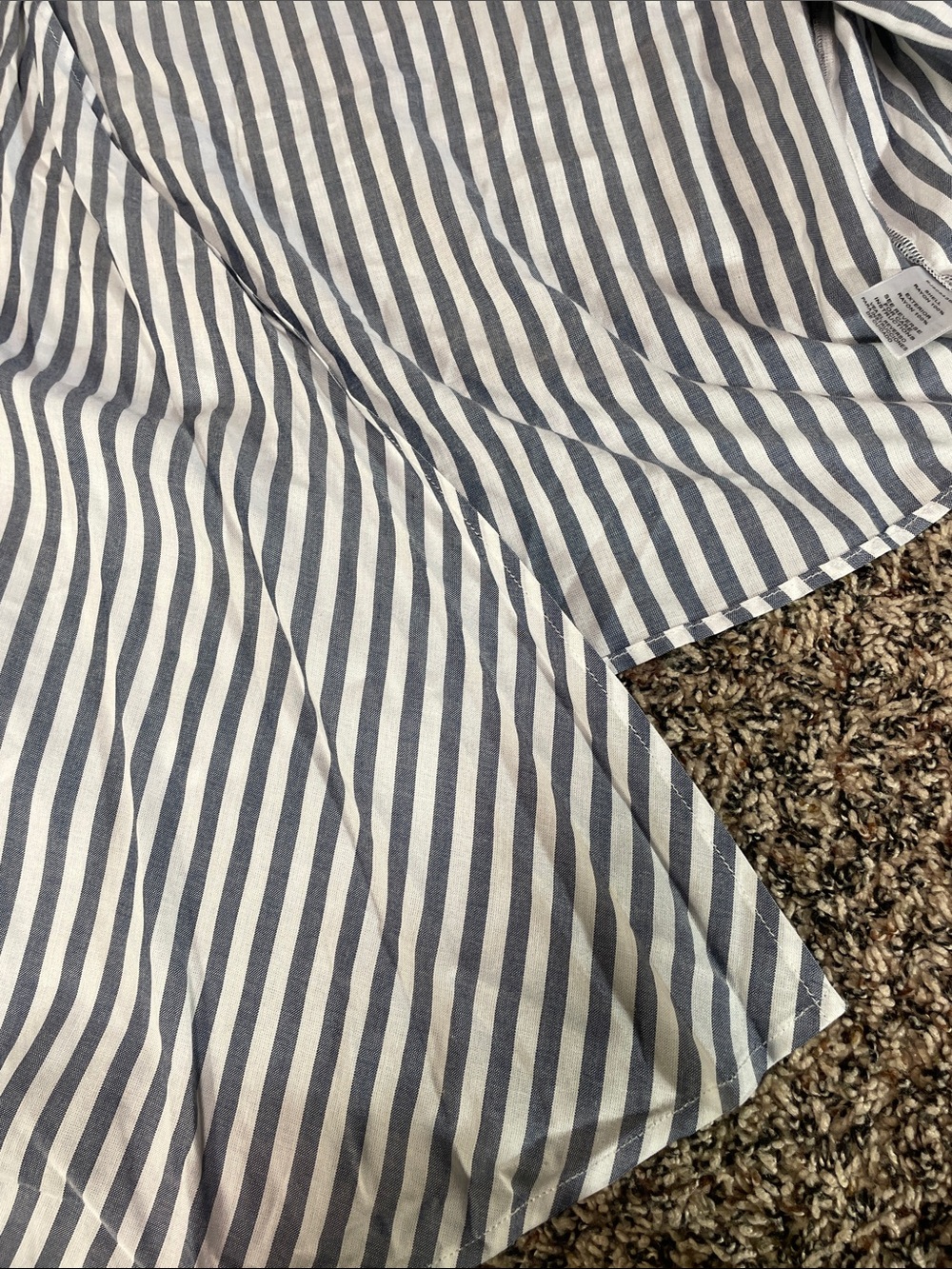 En Crème Striped Flowy Gray White Ruffle Sleeve High Low Asymmetrical Top M EUC - Picture 7 of 7